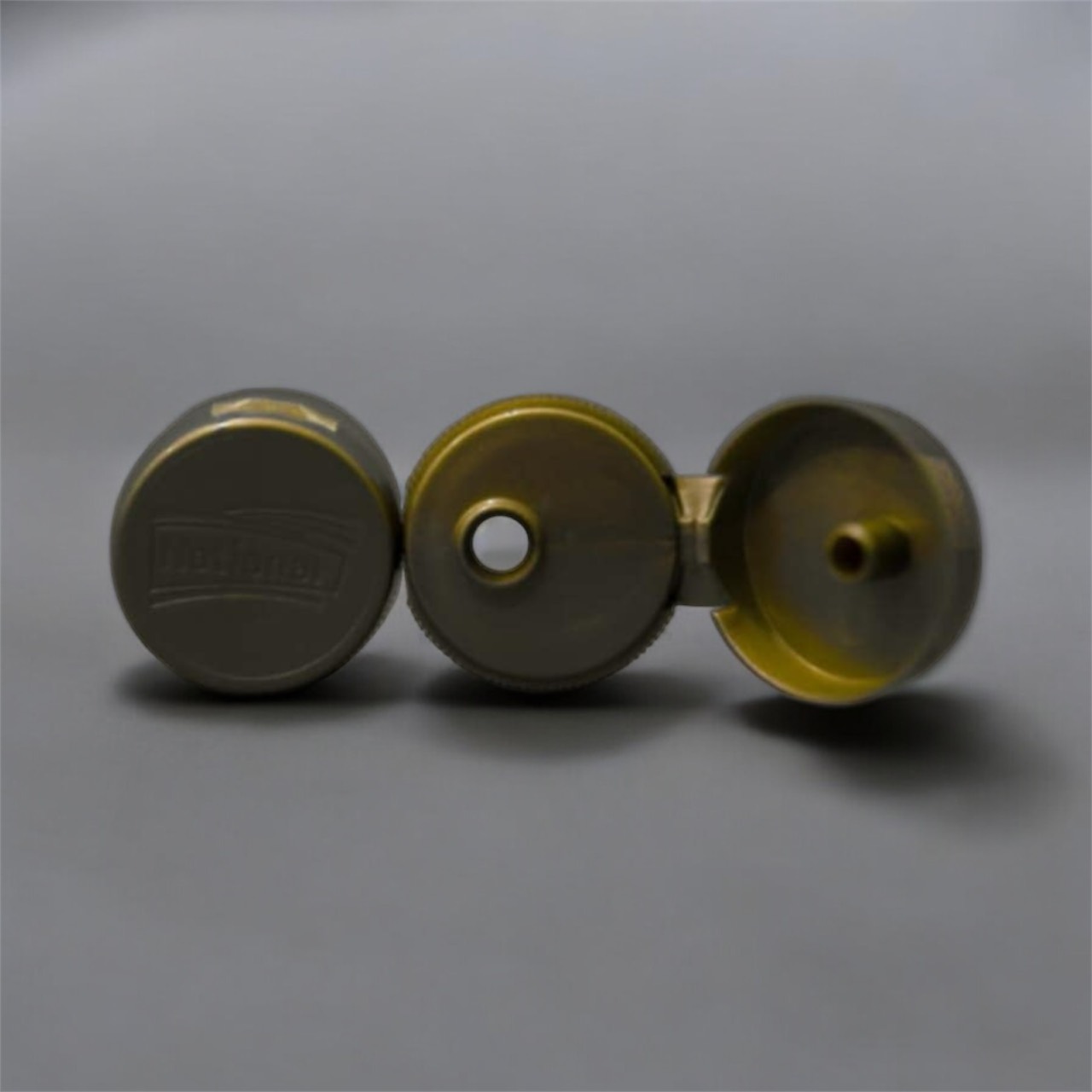 Flip Top Caps for Sauce